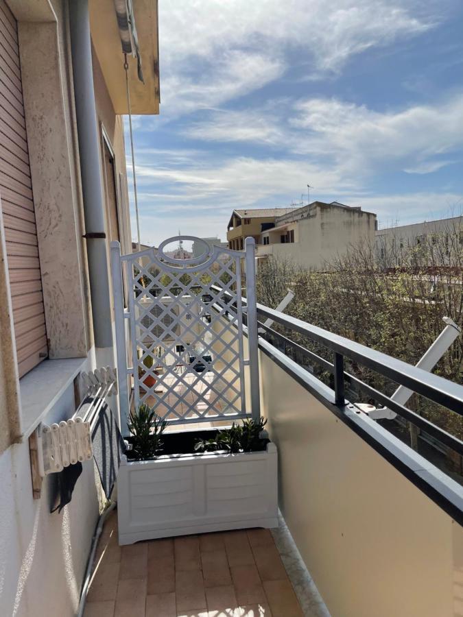 In The World Hotell Alghero Eksteriør bilde